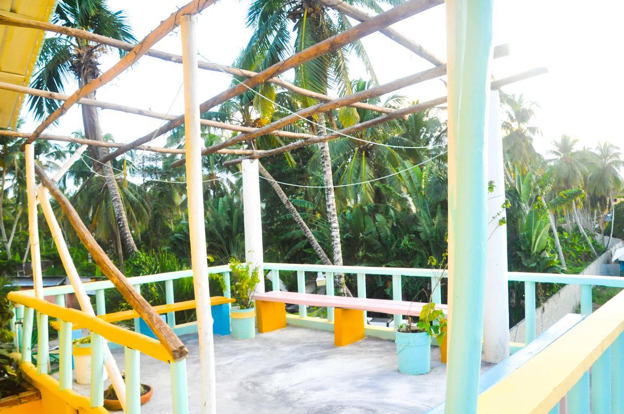 Casa Delfin Guest House ลาสแตร์เรนาส ภายนอก รูปภาพ