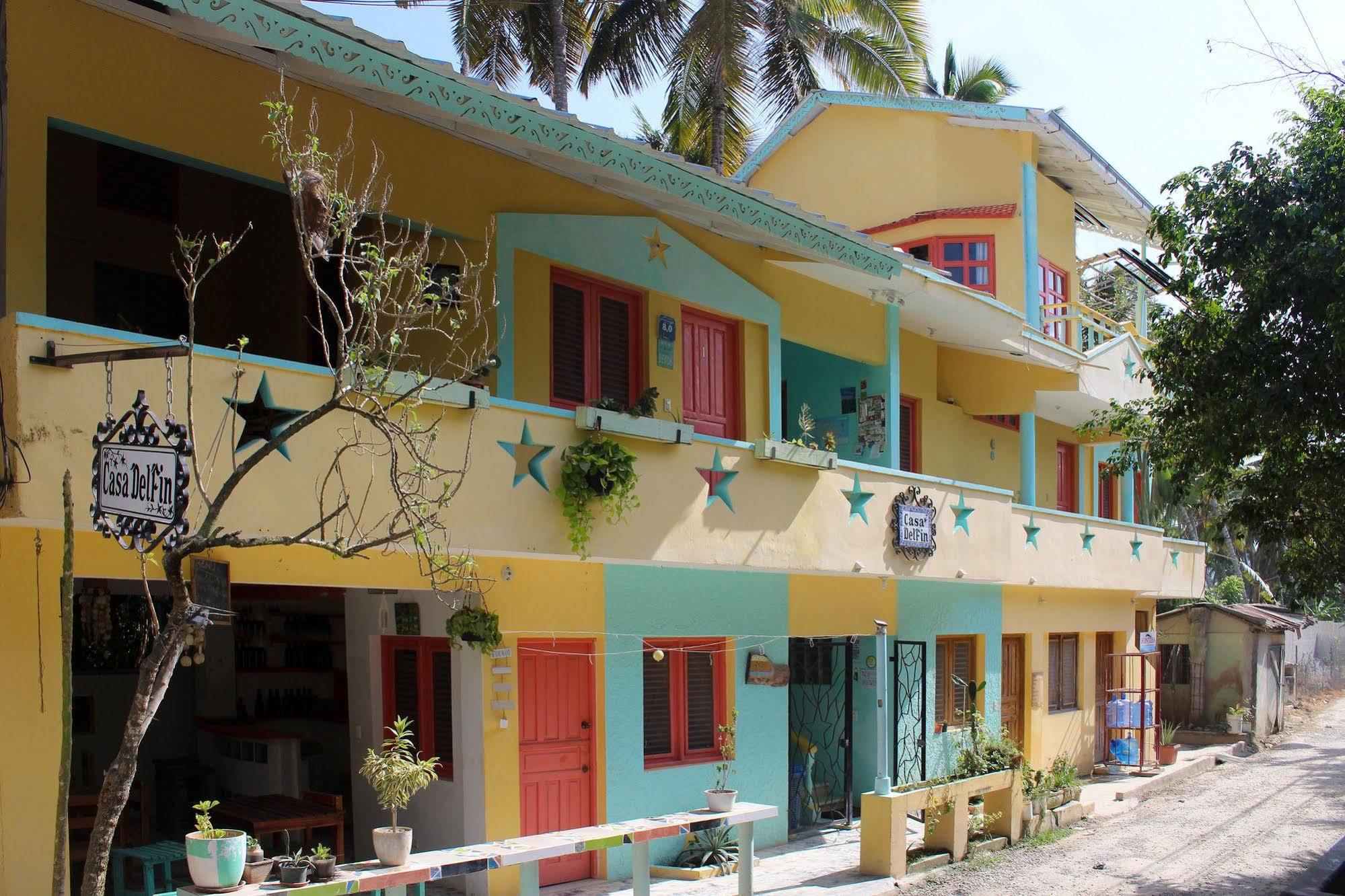 Casa Delfin Guest House ลาสแตร์เรนาส ภายนอก รูปภาพ