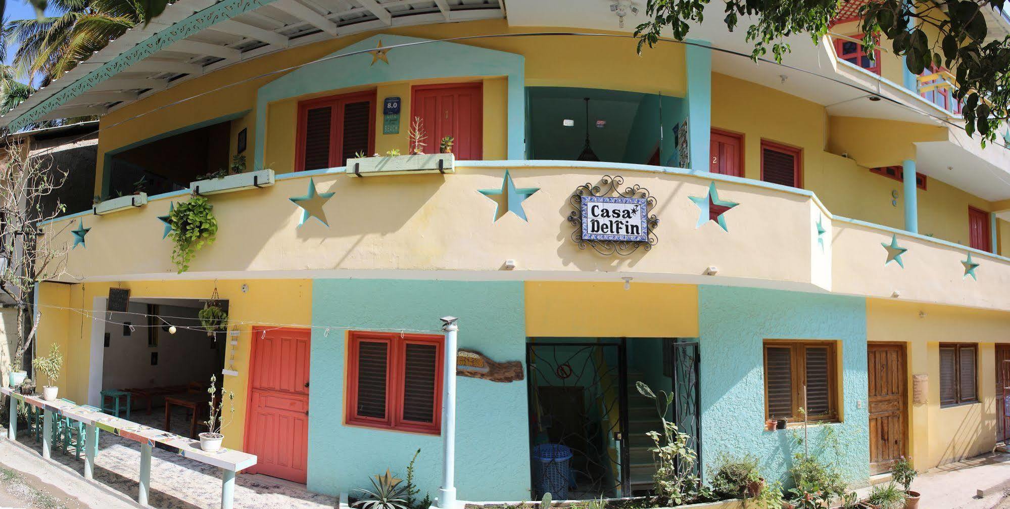 Casa Delfin Guest House ลาสแตร์เรนาส ภายนอก รูปภาพ