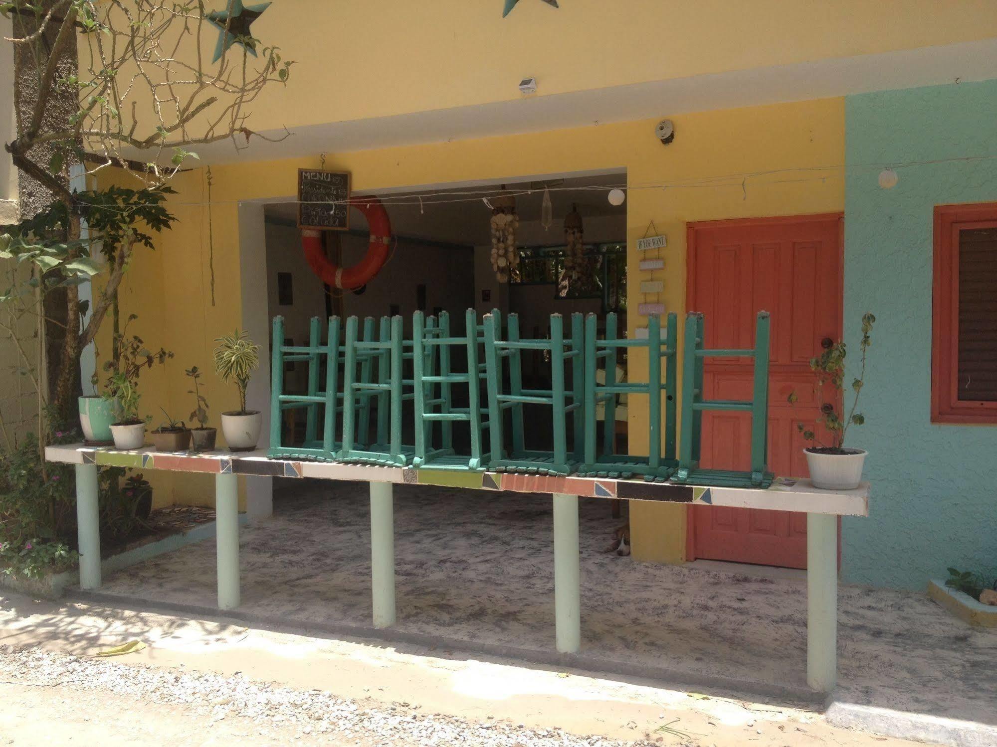 Casa Delfin Guest House ลาสแตร์เรนาส ภายนอก รูปภาพ